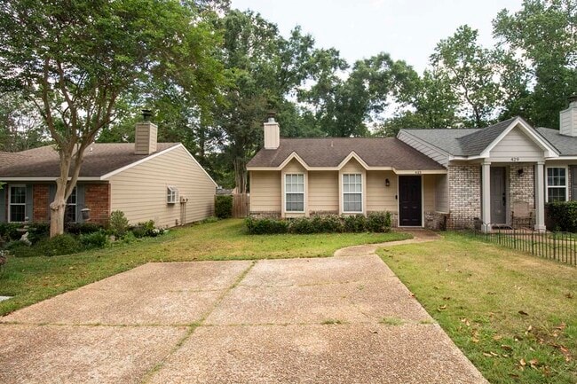 Foto del edificio - 425 High Point Ln