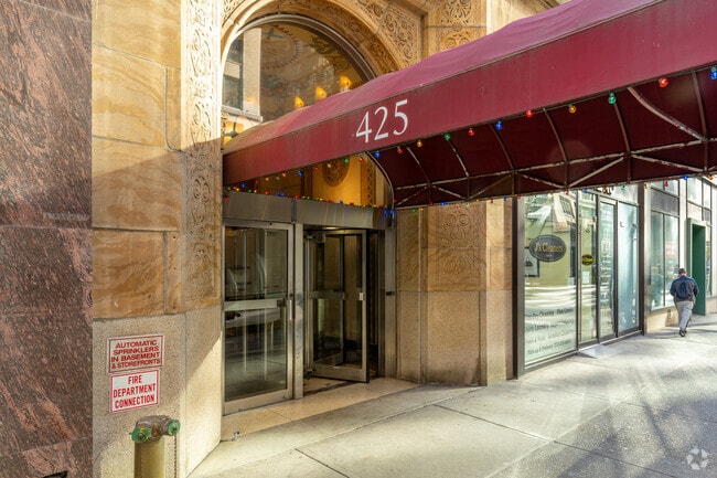 Foto del edificio - Park South Tower Apartments