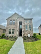 Building Photo - 8110 Agarito Way