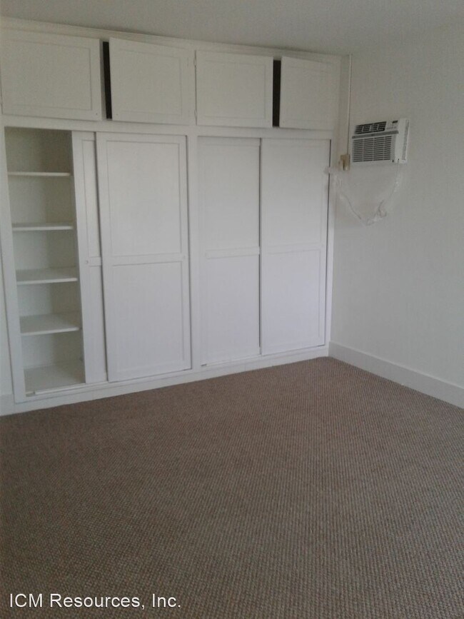 Foto del edificio - 1601-1627 Amberwood Dr
