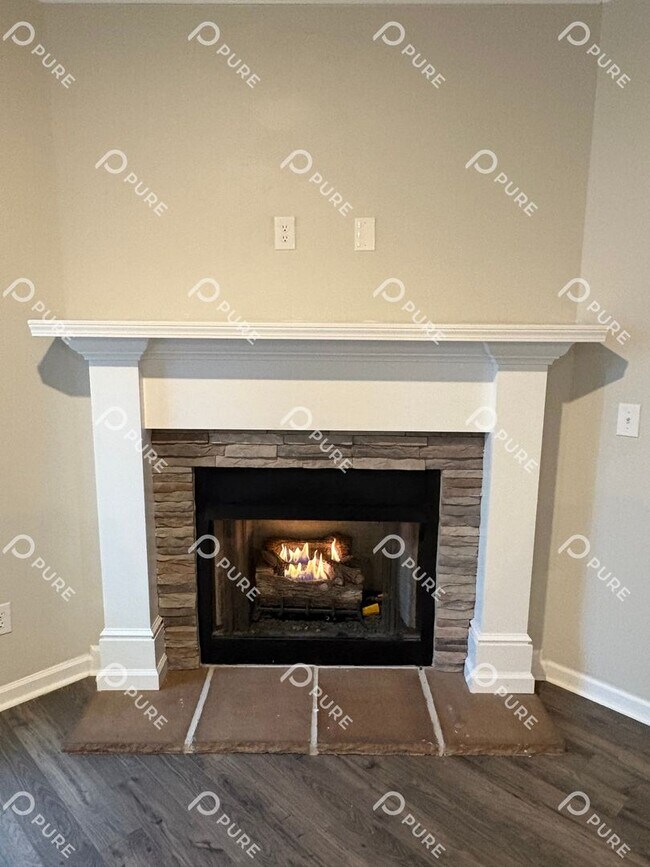 Foto del edificio - 14170 Lannister Ln