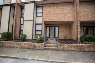 Building Photo - 2525 Norris Rd