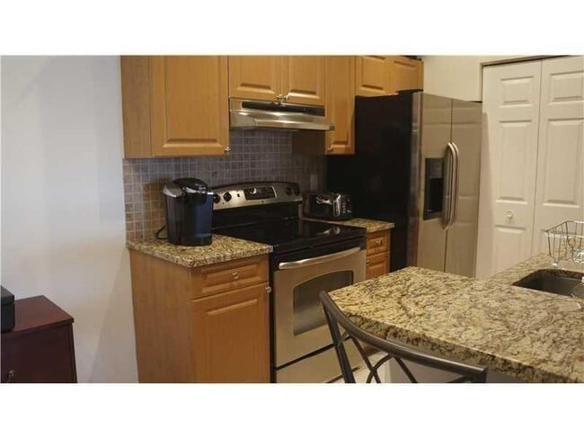 Foto del edificio - 10312 Fox Trail Rd S