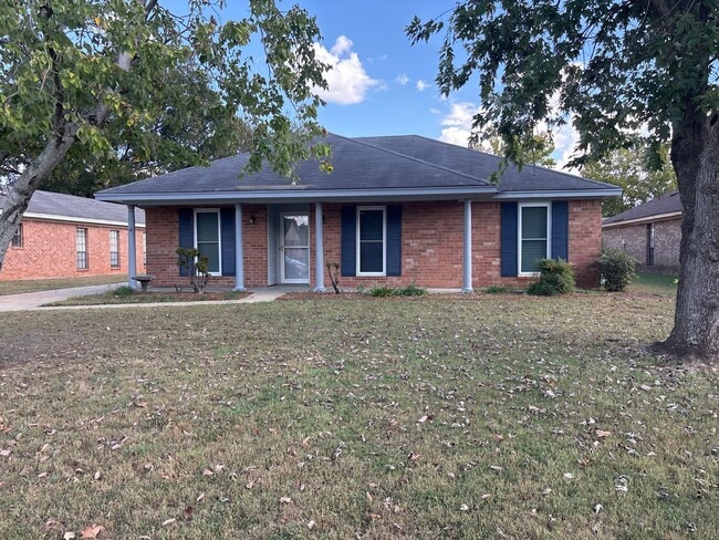 Building Photo - Splendid!