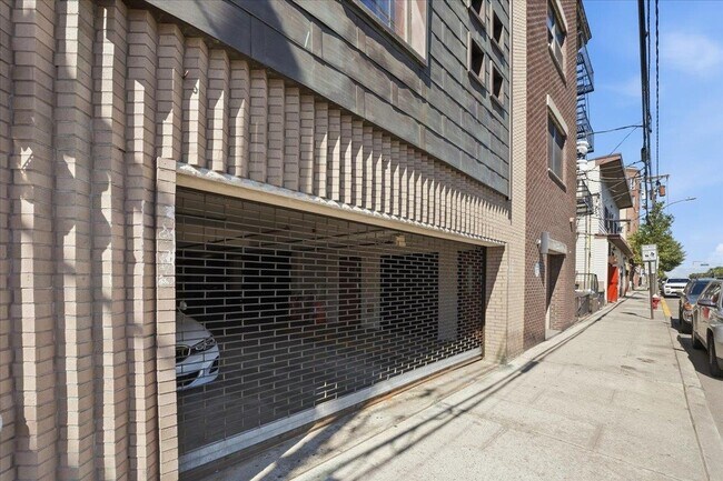 Foto del edificio - 515 30th St