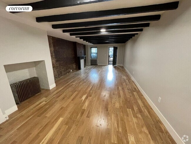 Building Photo - 257 Adelphi St