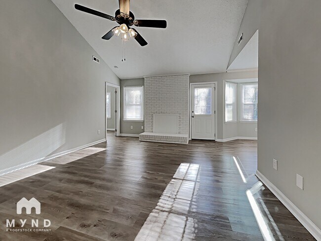 Building Photo - 1300 Newfound Hollow Dr