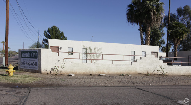 Building Photo - Augusta Cove