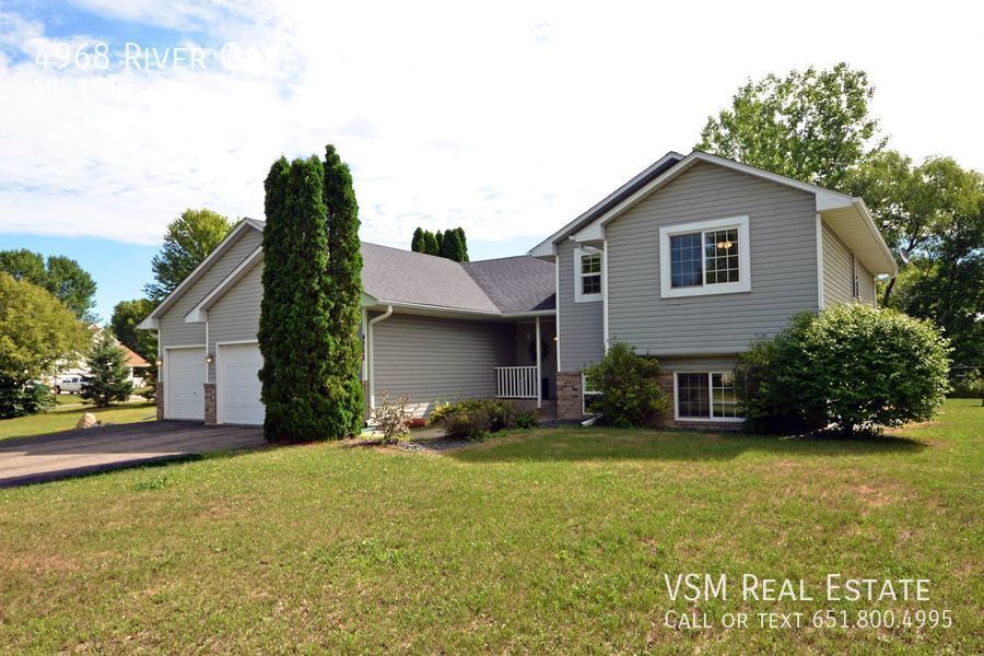 Primary Photo - Gorgeous 5 BD/ 3 BA Home In Rockford.