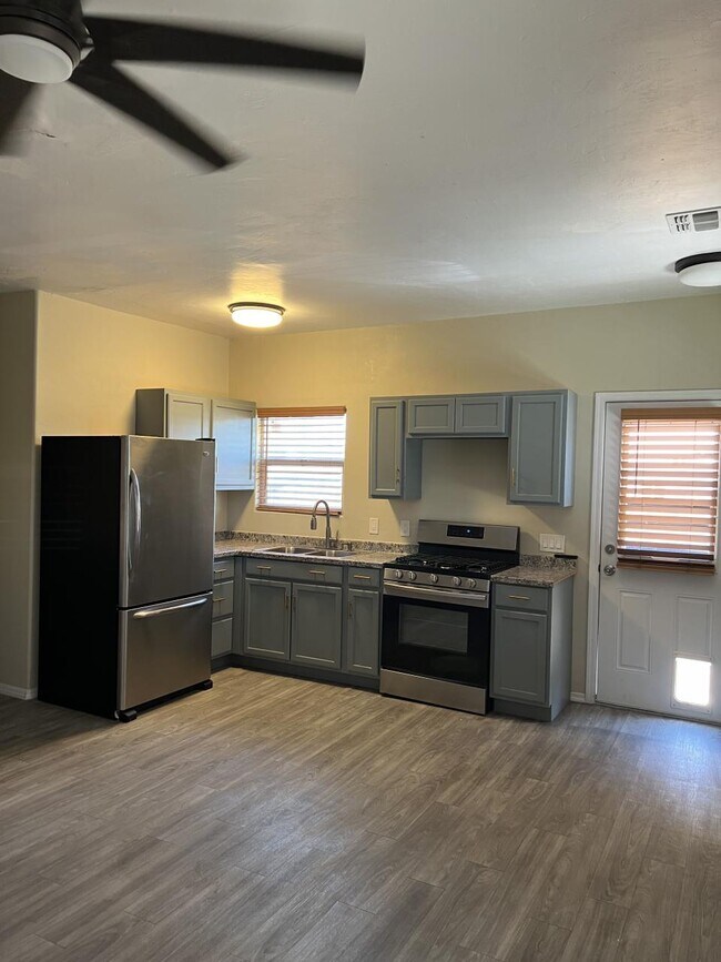 Foto del edificio - 2130 S 7th Ave