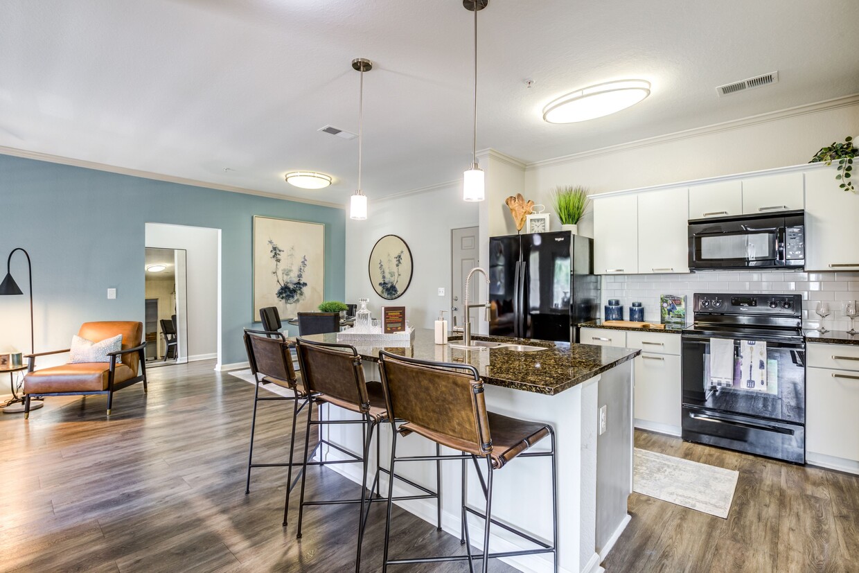 Renovated Model Unit - The Aventine Greenville