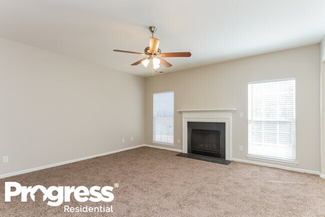 Foto del edificio - 6340 Dillard Ridge Dr