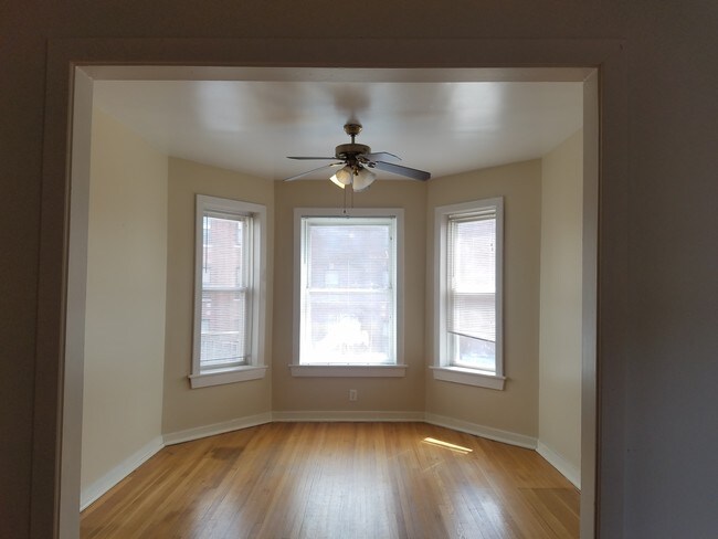 Living Room - 3246 W Diversey Ave