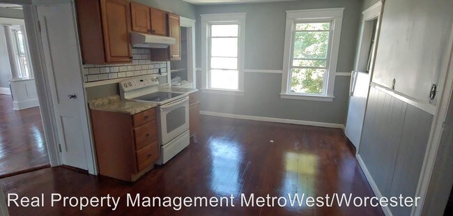 Building Photo - 2 br, 1 bath House - 7 Derby Street, #3