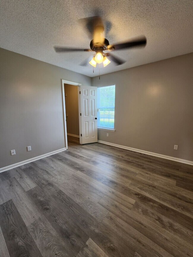 Foto del edificio - Southern Comfort Oasis: 3BR/2BA Rental Home in Valdosta, GA