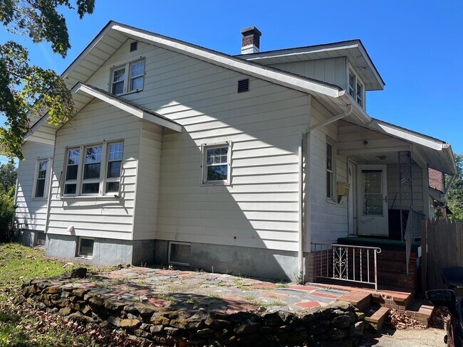 Foto del edificio - 1327 White Horse Pike