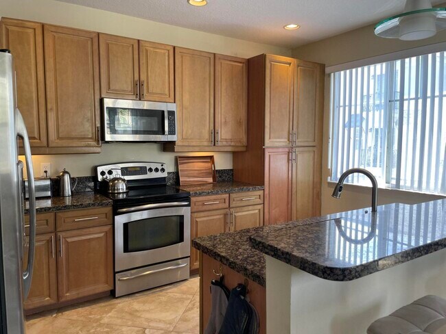 Foto del edificio - 552 NW 39th Cir