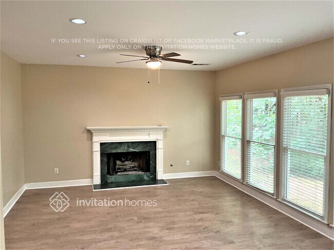 Foto del edificio - 4550 Red Cedar Cove SW