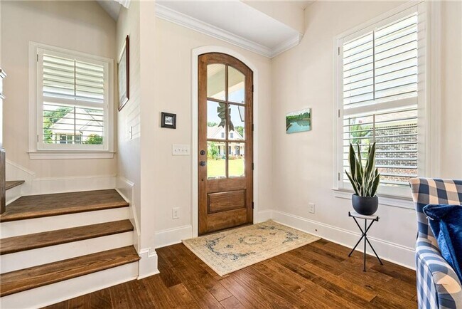 Foto del edificio - Spacious 4BR Home Near Auburn University –...