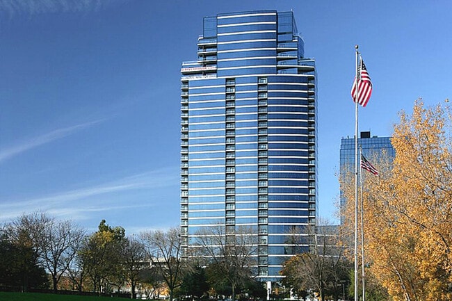 Building Photo - 335 Bridge St NW