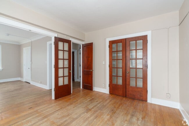 Interior Photo - Rollins Apartments