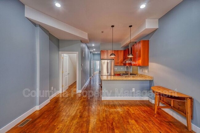 Building Photo - 1553 9th St NW