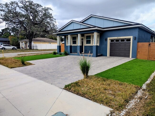 Foto del edificio - 8217 N Brooks St