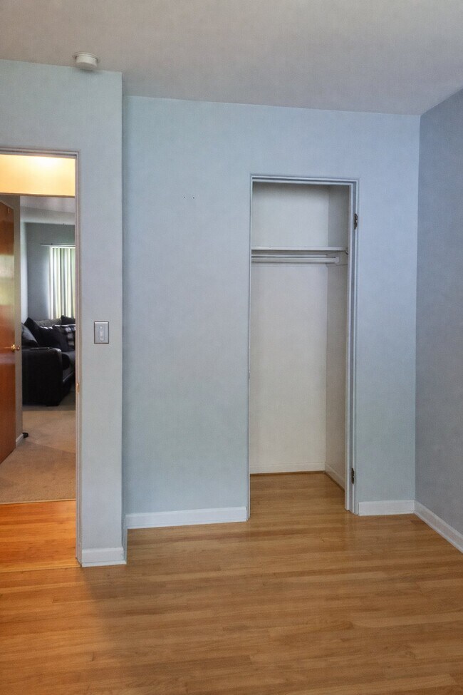 Foto del edificio - 707 Newport Pl