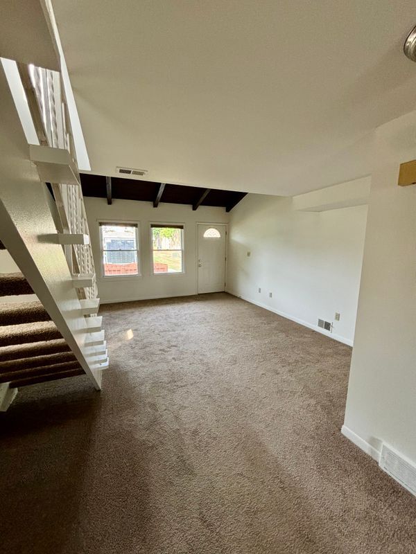 Foto del edificio - 15 Concord Ct