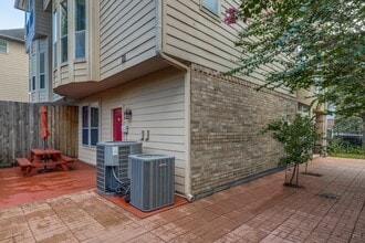 Building Photo - 4110 Woodhead St