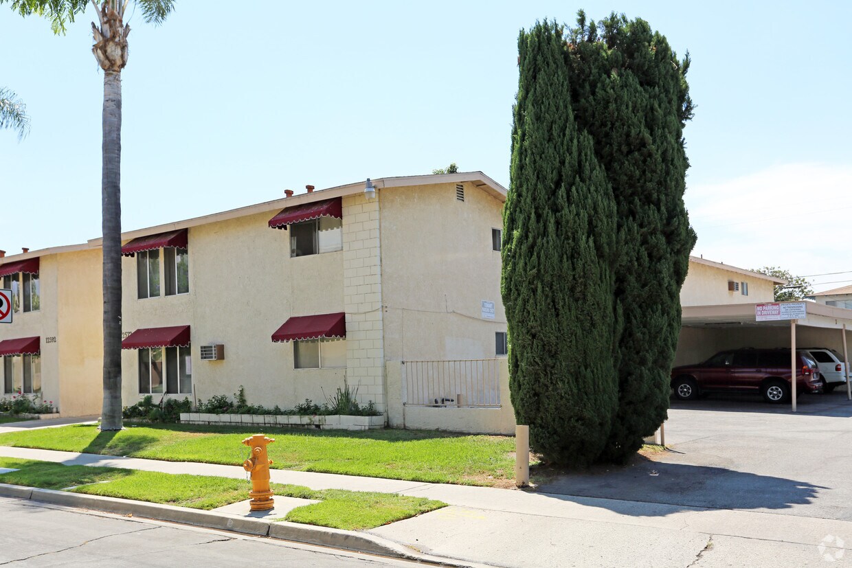 Foto del edificio - 12572 Keel Ave