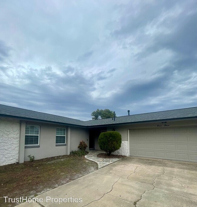 Building Photo - 4 br, 2 bath House - 1111 Galahad Drive