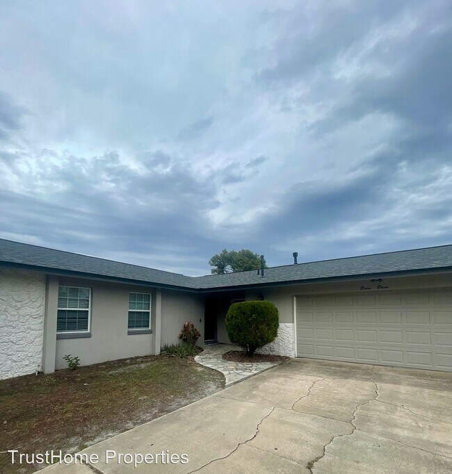 Foto del edificio - 4 br, 2 bath House - 1111 Galahad Drive