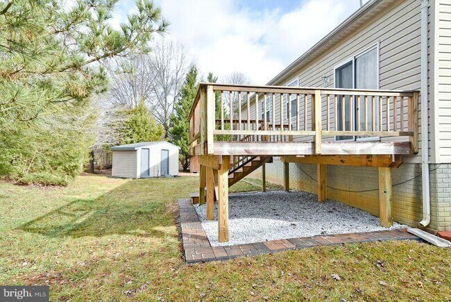 Building Photo - 2505 Dowitcher Ct