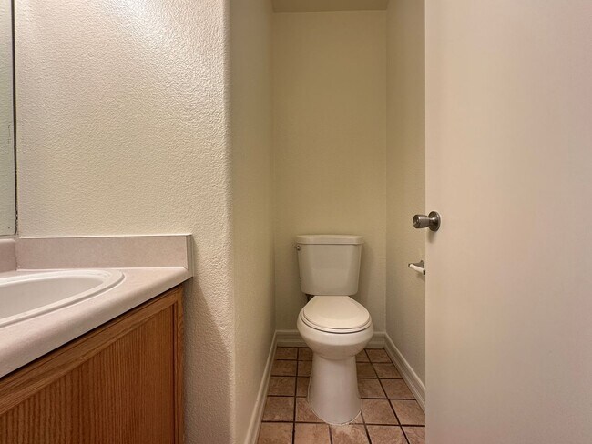 Building Photo - Corte Madera