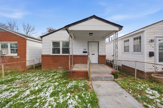 Photo - 126 Ash Avenue House