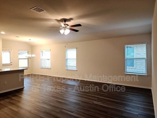 Foto del edificio - 128 Onna St