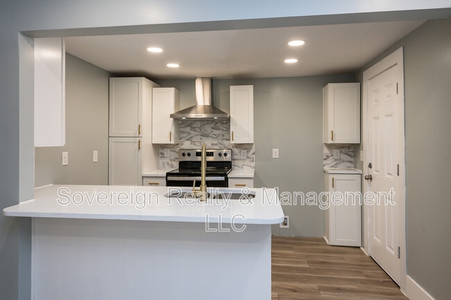Building Photo - 2227 Telhurst St SW