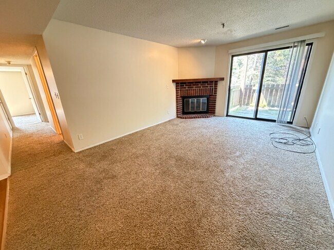 Foto del edificio - 1360 Brook St