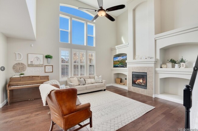 Foto del edificio - Long Realty & Property Management - 7 Bedroom Parker Home
