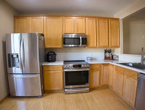 Foto principal - 613 Village Pkwy