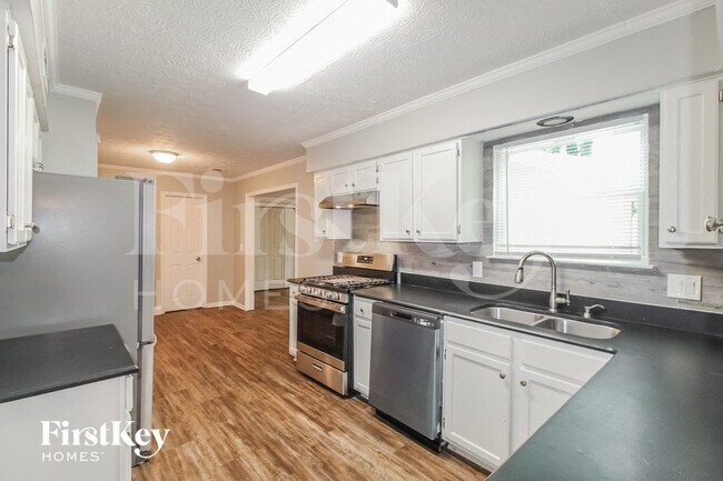 Building Photo - 5695 Sugar Creek Ct