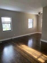 Building Photo - 407 Ave A SE