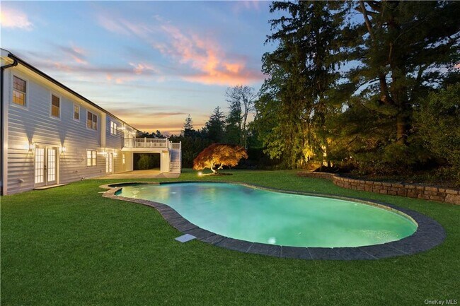 Foto del edificio - 14 Northwood Cir