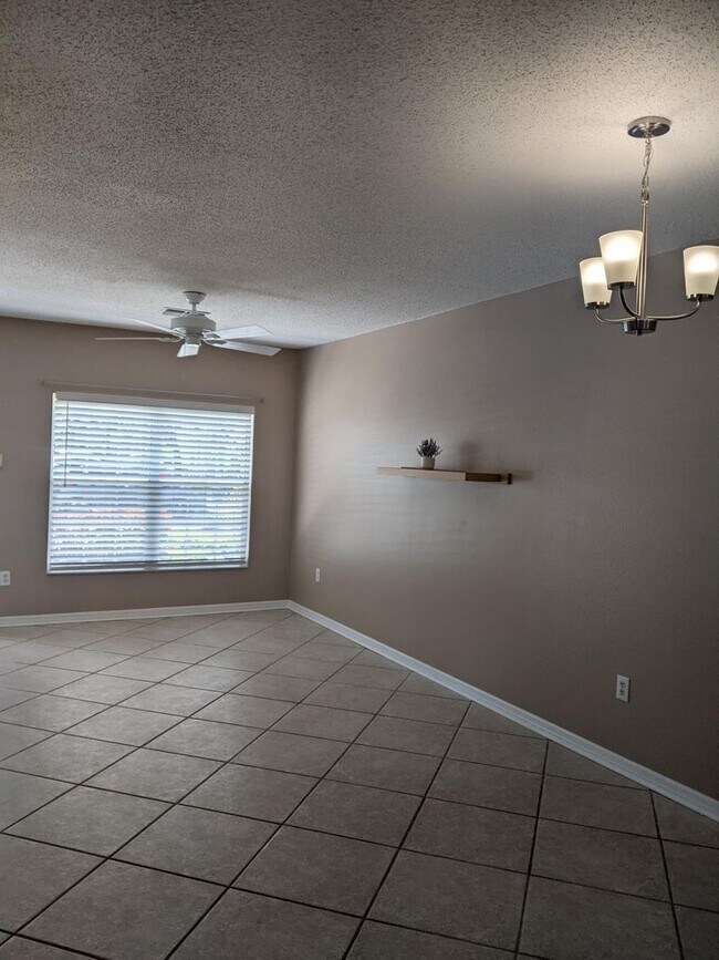 Foto del edificio - 8626 Hunters Key Cir
