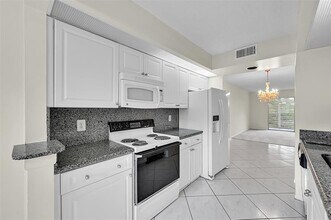 Building Photo - 1604 Abaco Dr