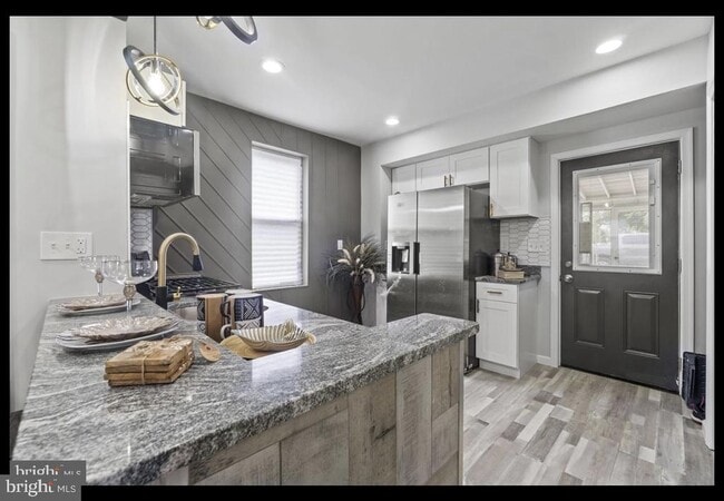 Foto del edificio - 1447 Montpelier St