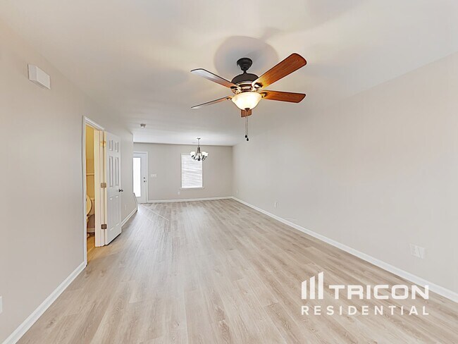 Foto del edificio - 137 Chatham Trace