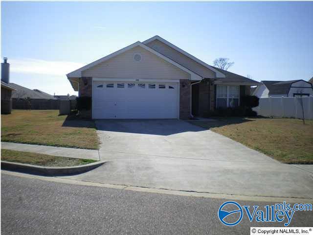 Building Photo - 105 Zeona Ct SW