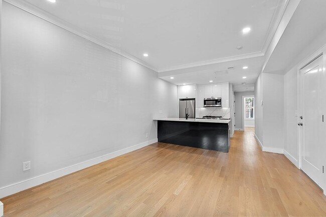 Foto del edificio - 529 Newbury St